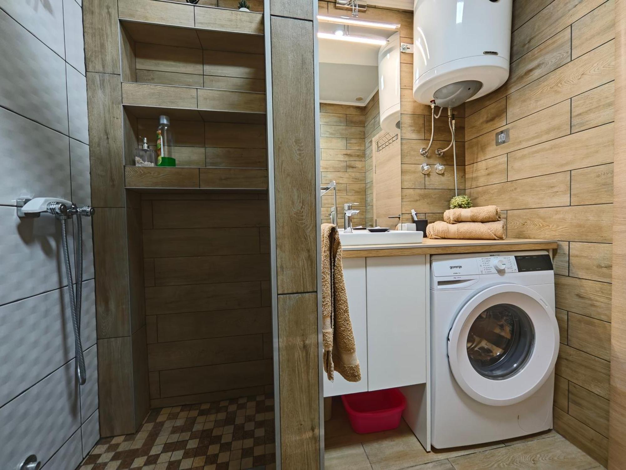 Apartman Julija 돈지 밀라노바츠 외부 사진