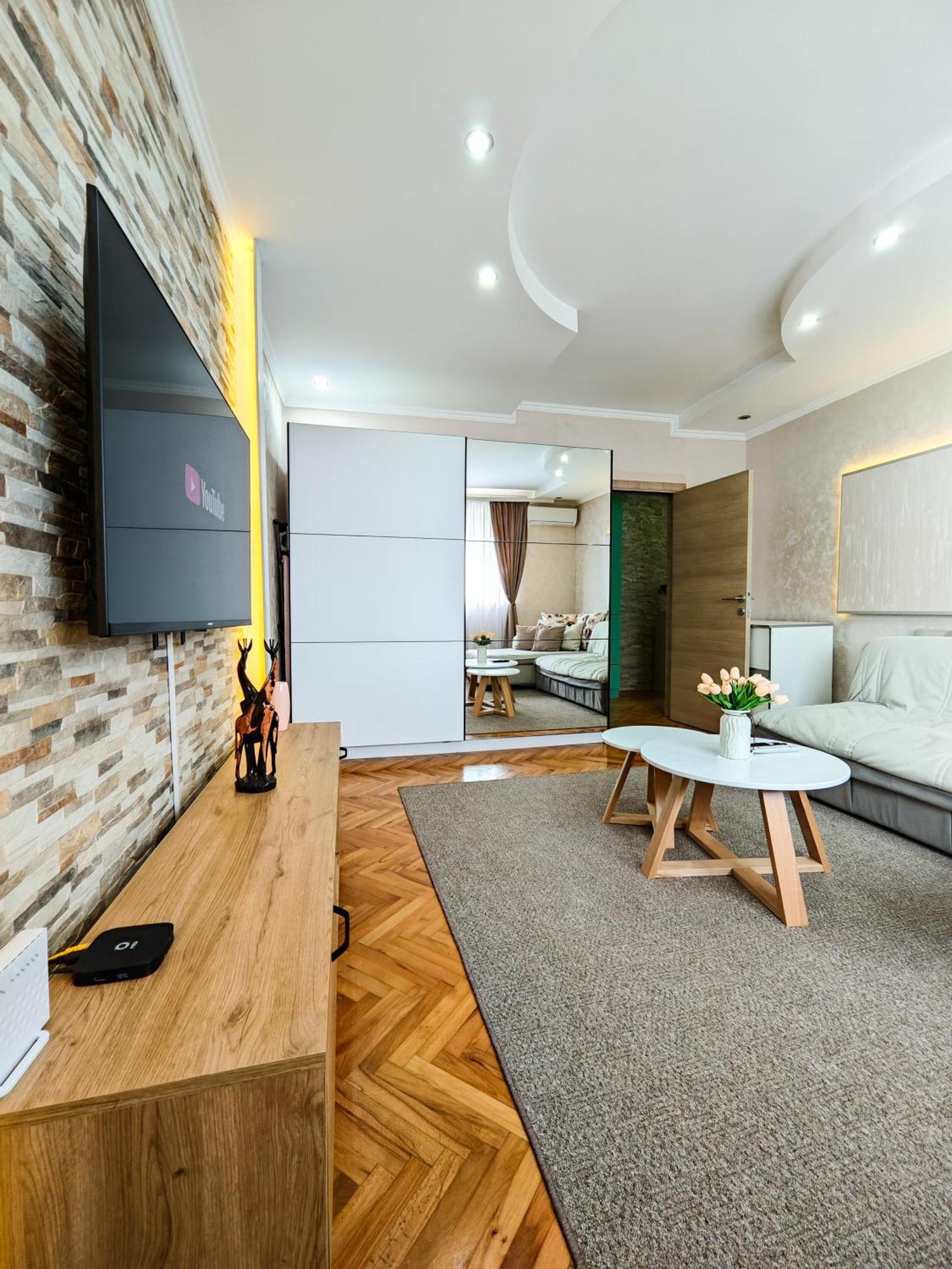 Apartman Julija 돈지 밀라노바츠 외부 사진